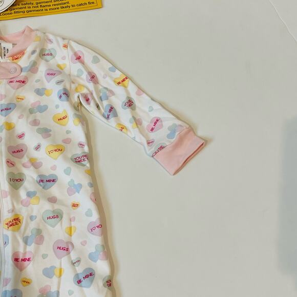 NWT Lullaby Set NB Pink Convo Hearts Footie - Picture 5 of 7